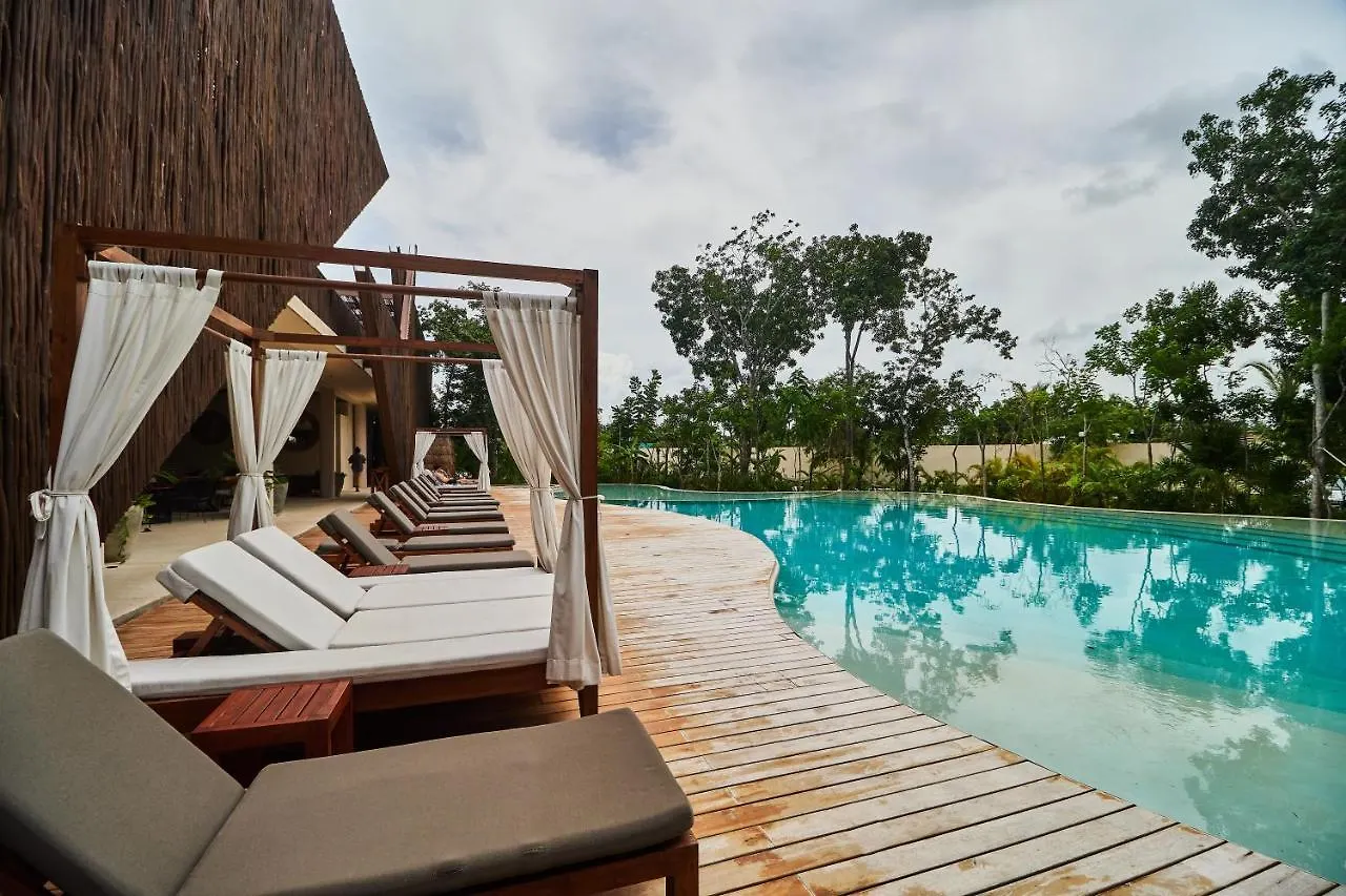Ariel - Beach Club Access & Gym & Pool & Coworking Tulum