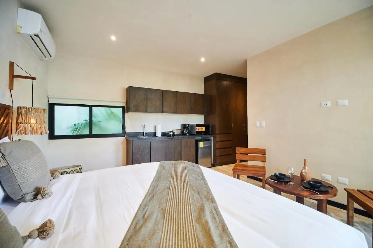 Ariel - Beach Club Access & Gym & Pool & Coworking Tulum 0*,